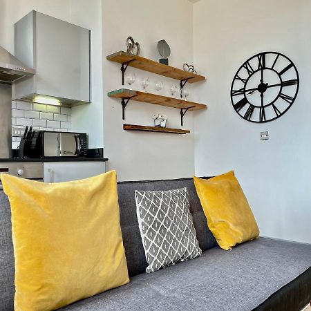 Victorian Factory Apartment With 2 Bedrooms Bristol Eksteriør billede